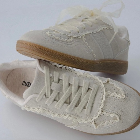 Women's Cream Lace Sneakers - Picture 1 of 7